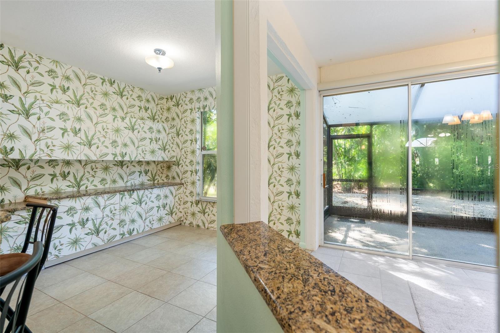 FALCON TRACE/CALUSA LAKES - Residential Lease