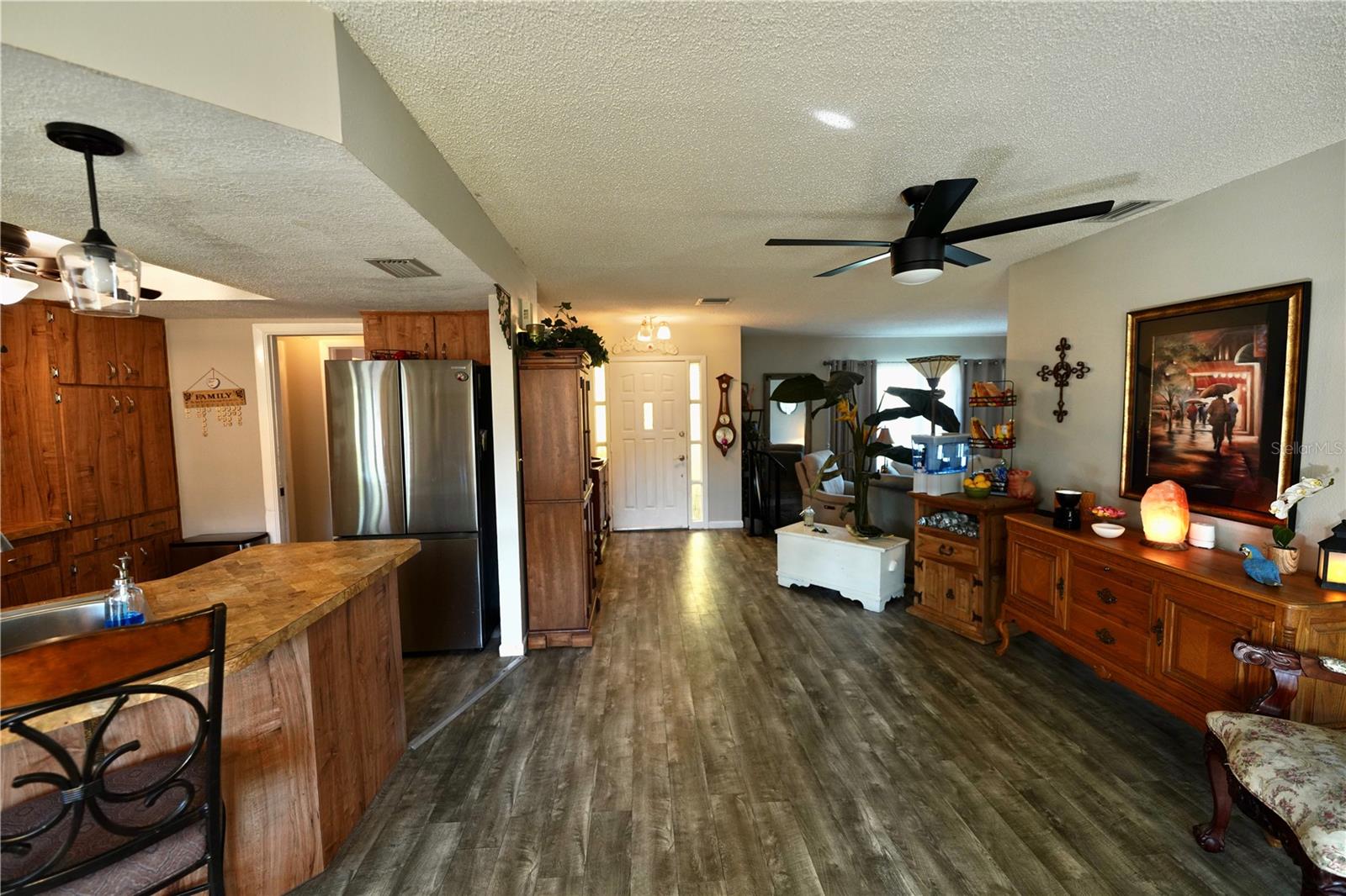 SPRING HILL - Residential