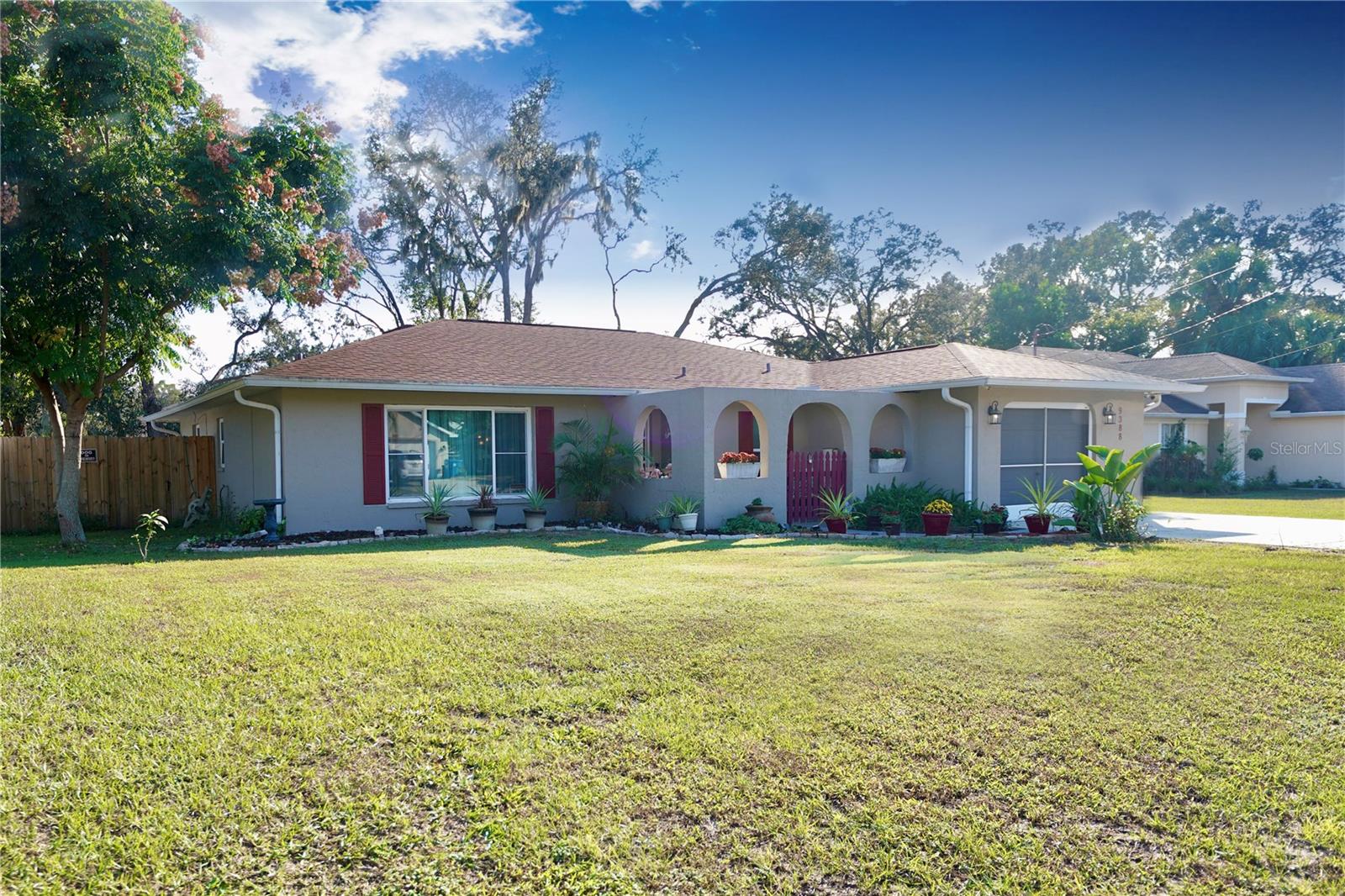 SPRING HILL - Residential