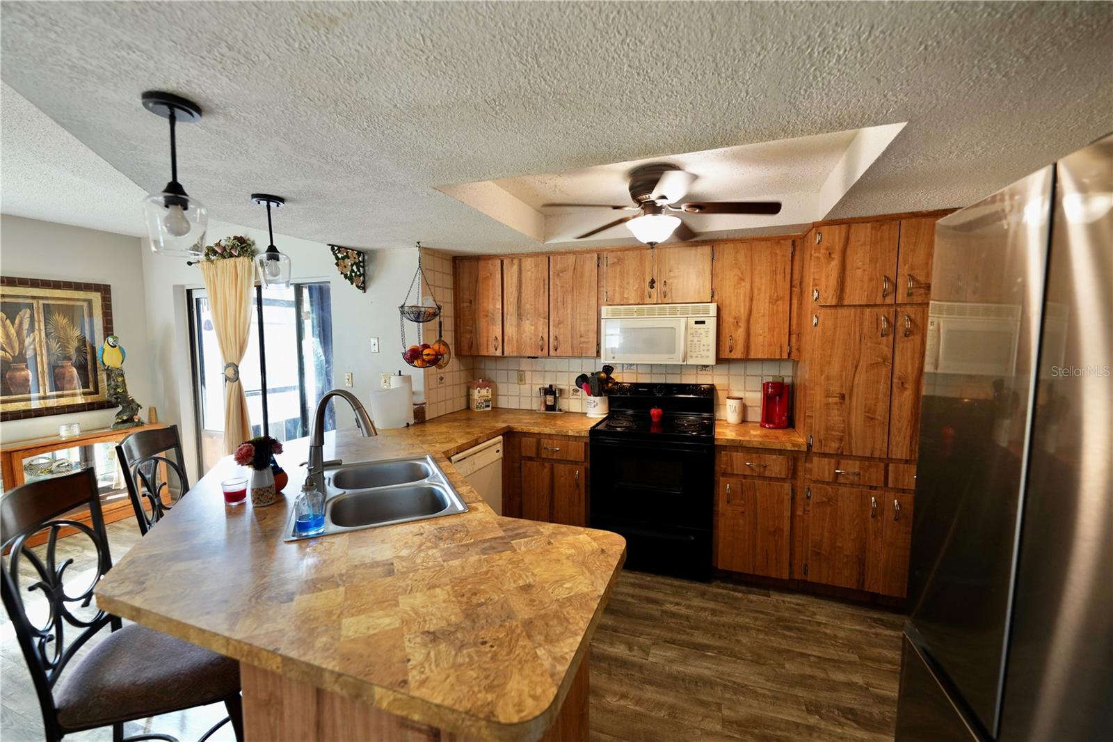 SPRING HILL - Residential