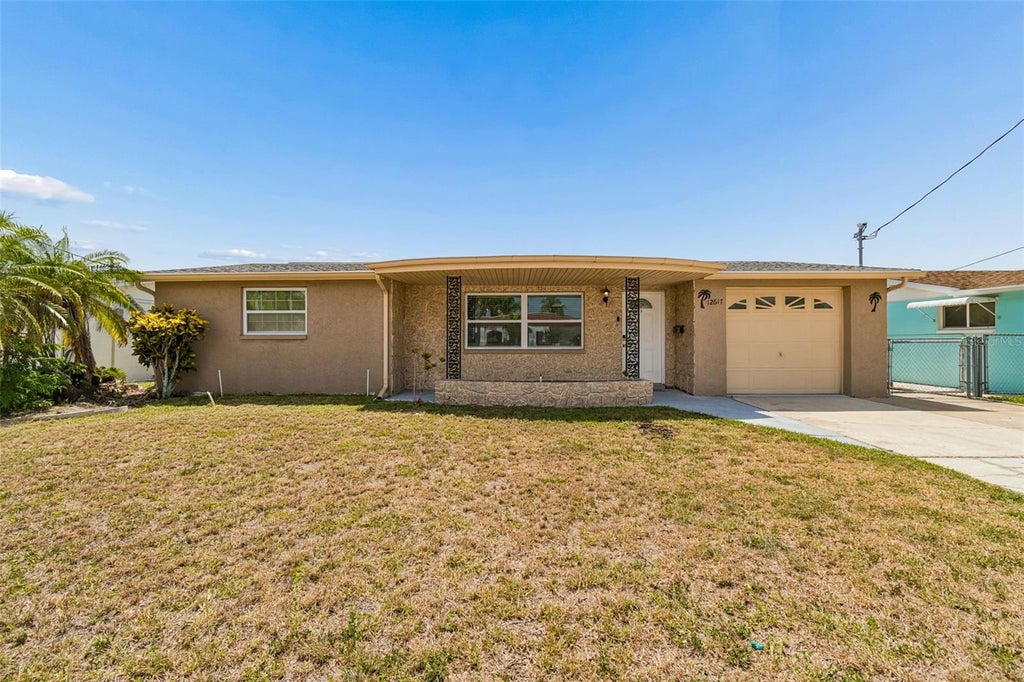 Photo of 12617 4th Isle, Hudson, FL 34667 (MLS # TB8529993)