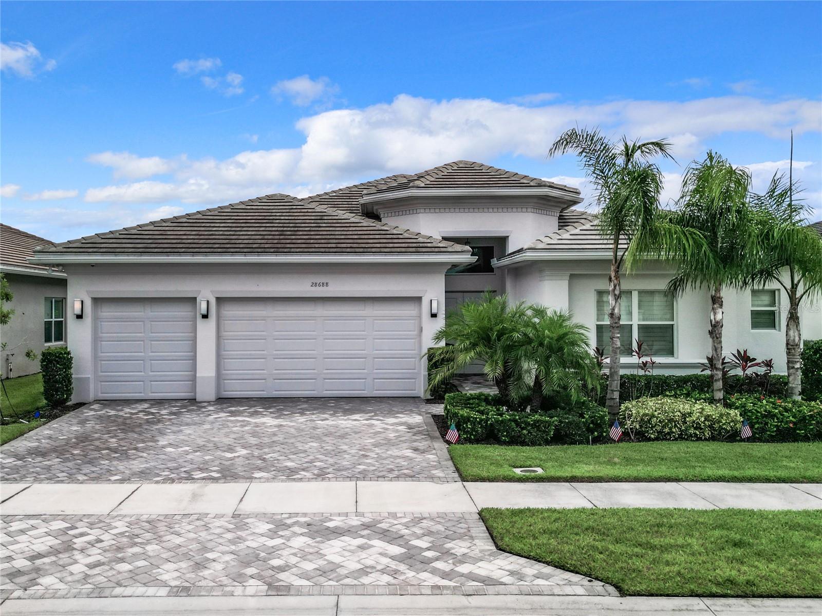 28688 SICILY LOOP