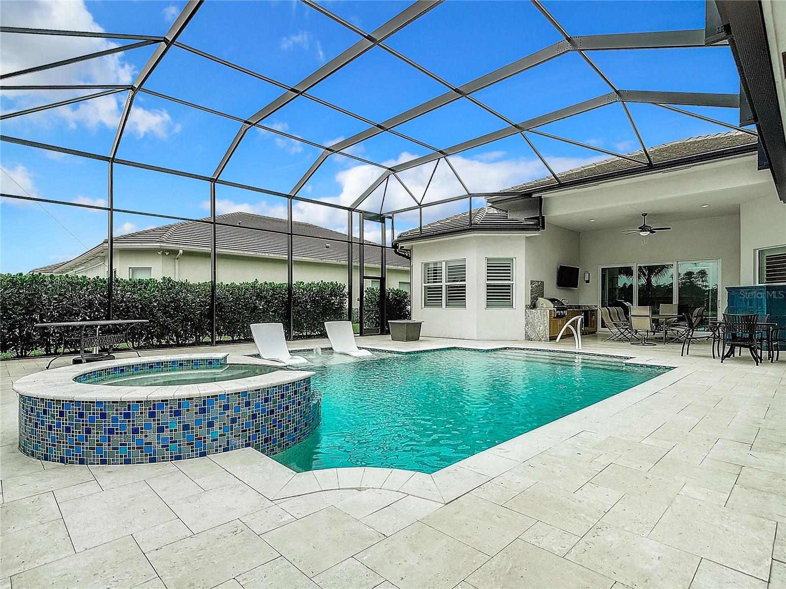 28688 SICILY LOOP