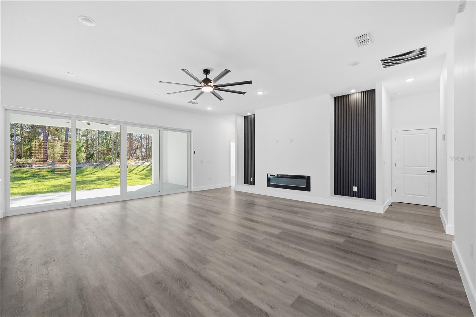 WILDWOOD COUNTRY ESTATES - Residential