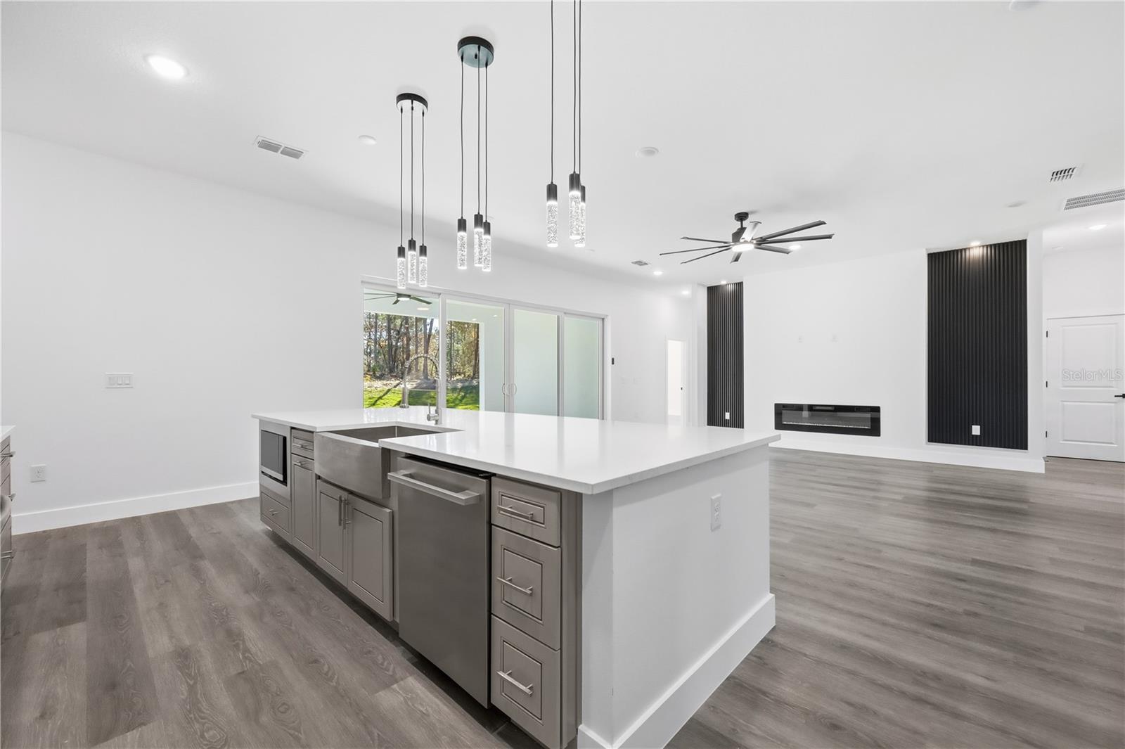 WILDWOOD COUNTRY ESTATES - Residential