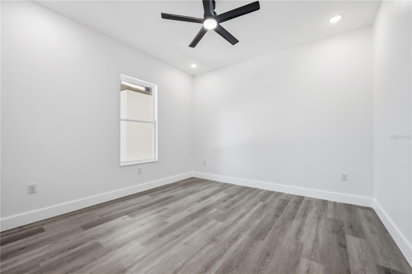 WILDWOOD COUNTRY ESTATES - Residential