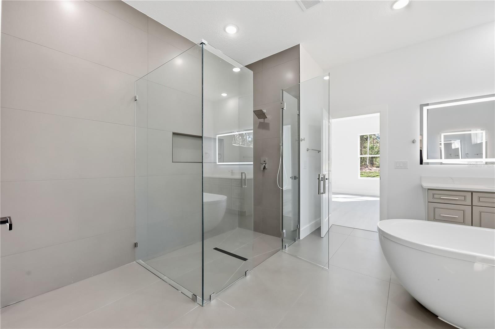 WILDWOOD COUNTRY ESTATES - Residential