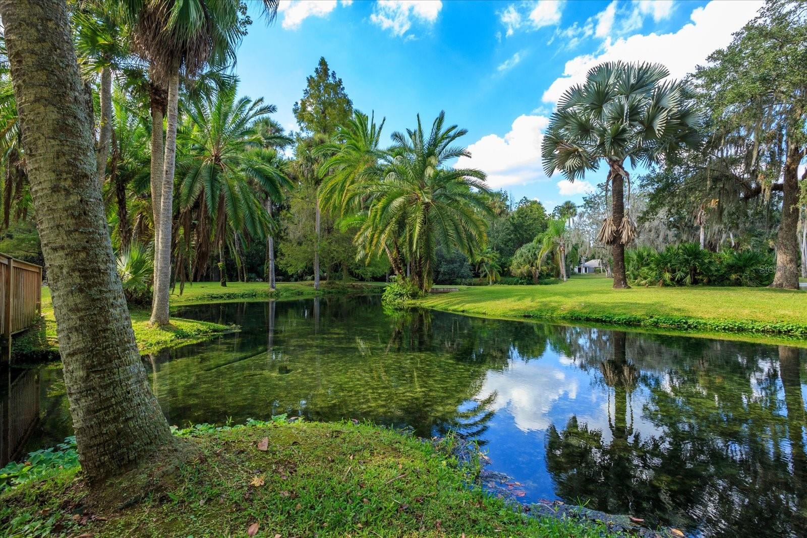 CROWN OAKS - Residential