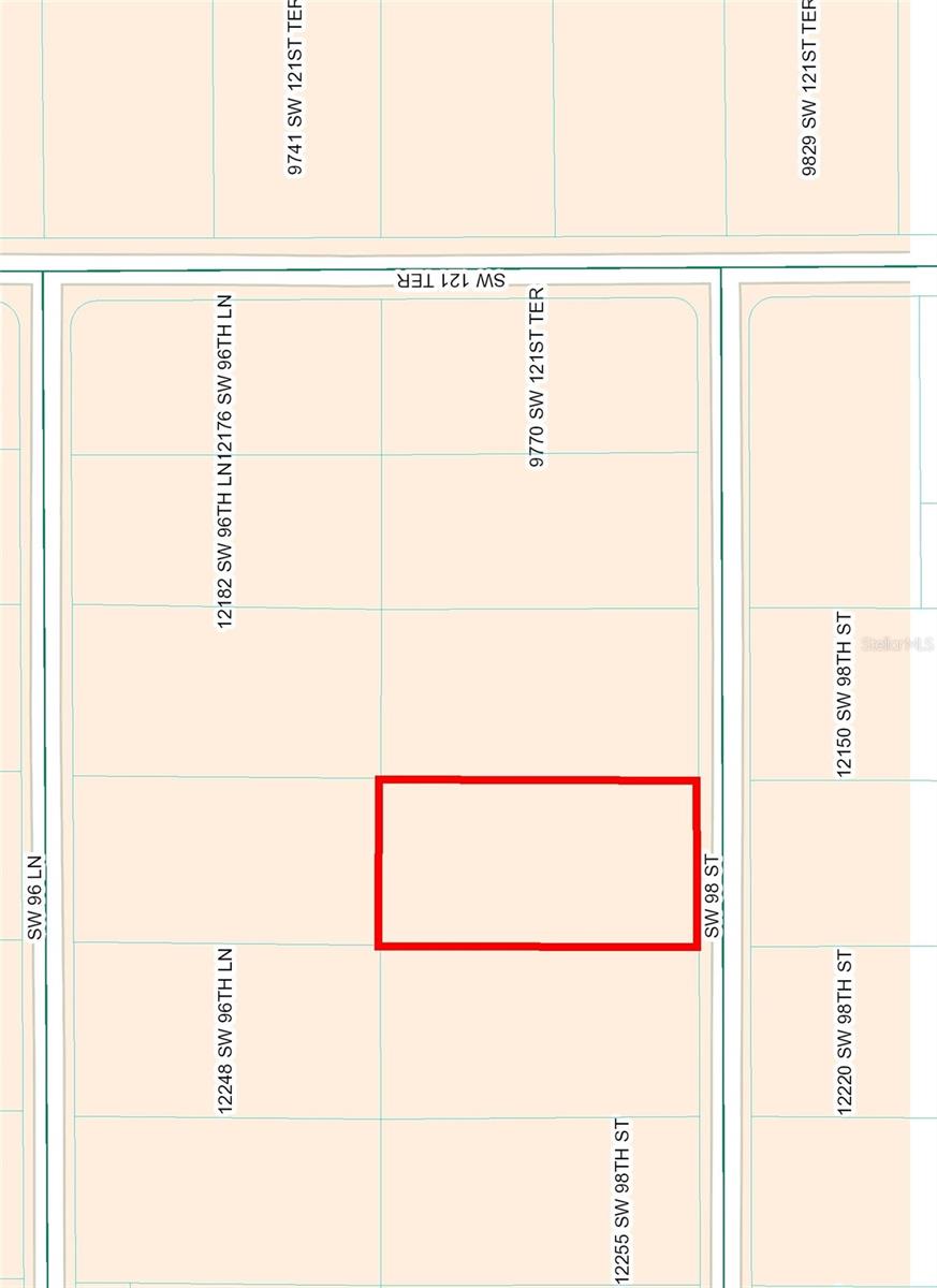 If you want space from your neighbors you need this 1+ acre lot in Rolling Hills.
Easy access to Ocala & Dunnellon.
Buld your dream home of hold the ;and as in investment