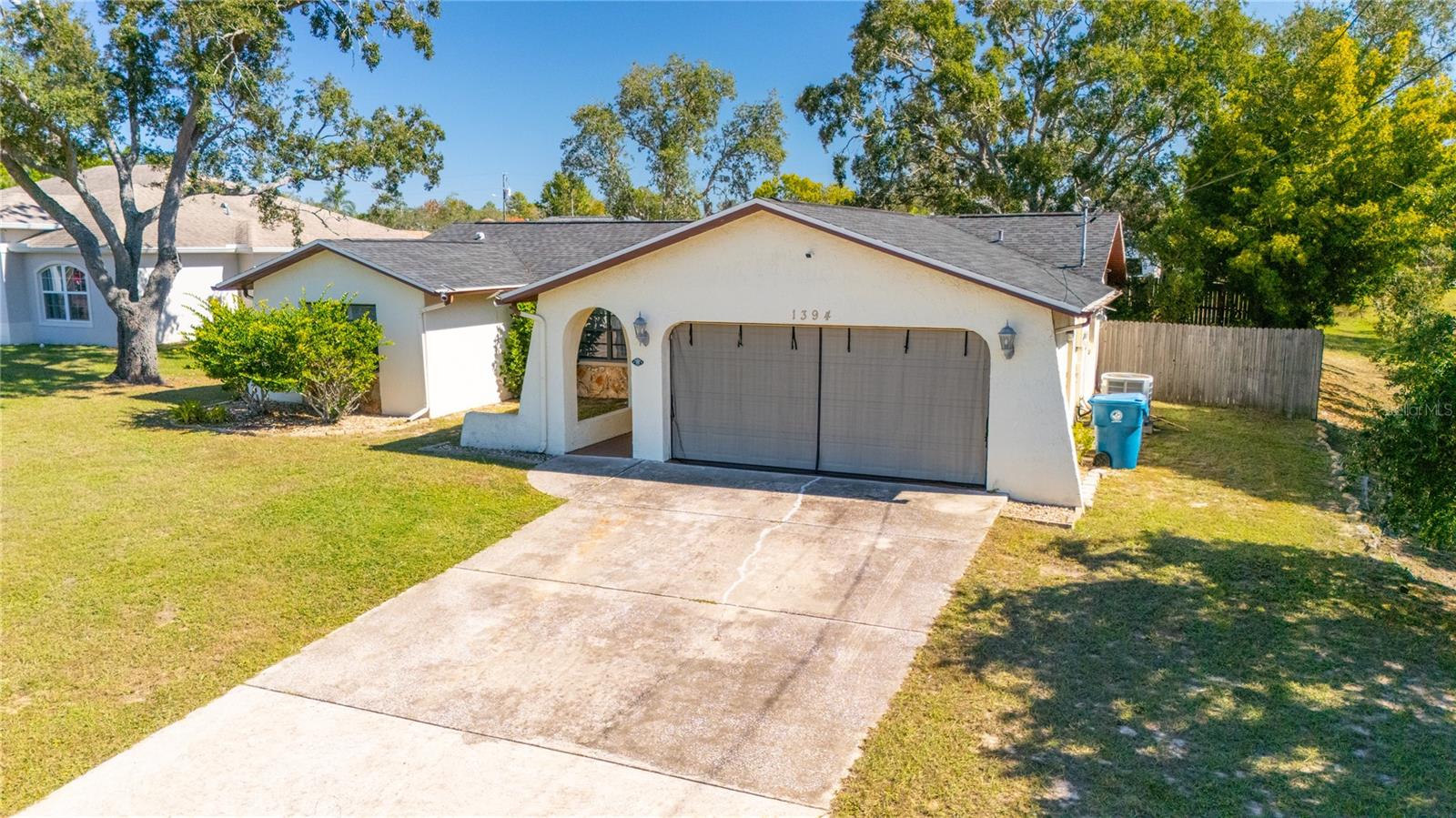 SPRING HILL - Residential