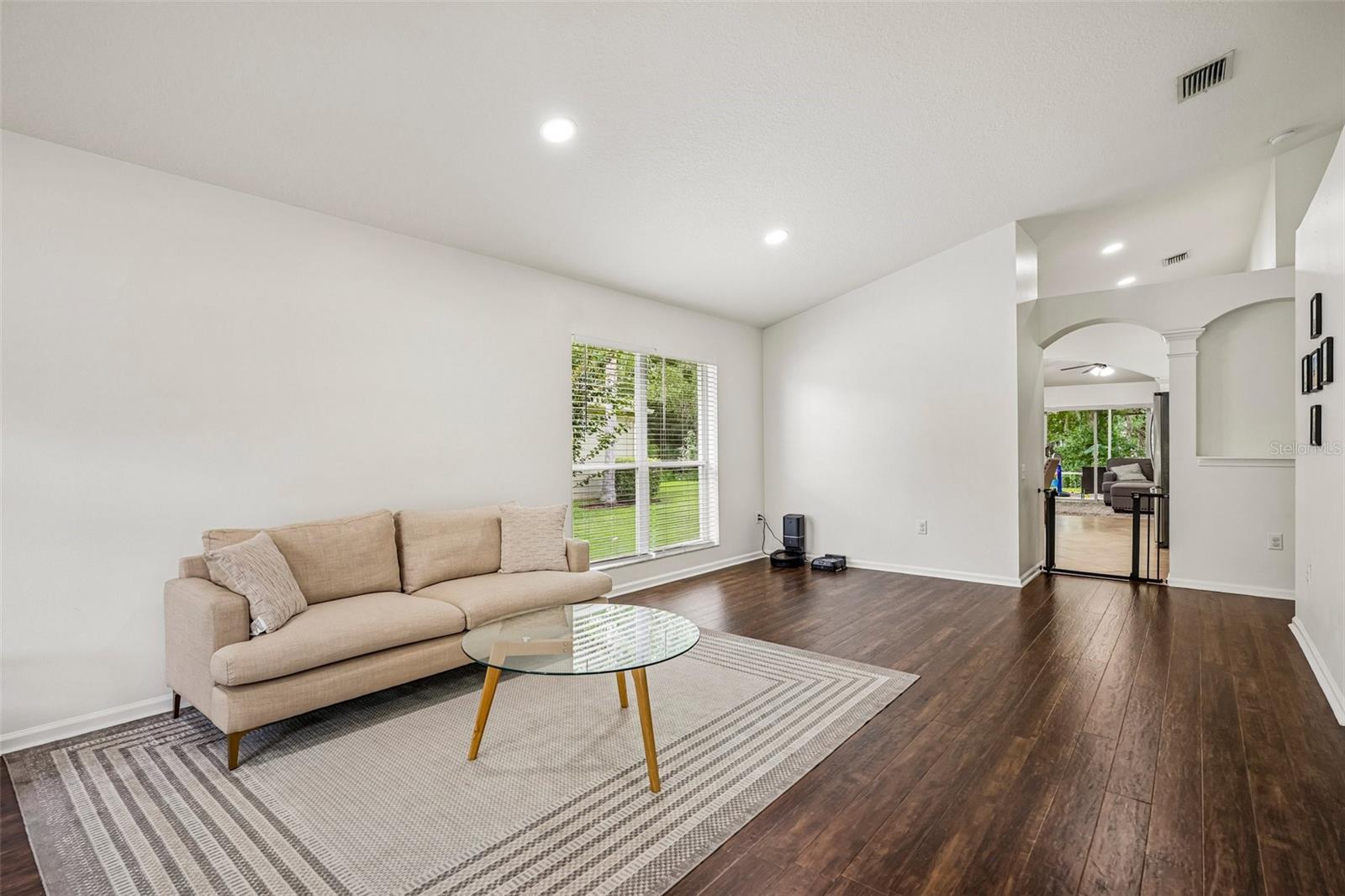 5854 COUNT TURF LANE