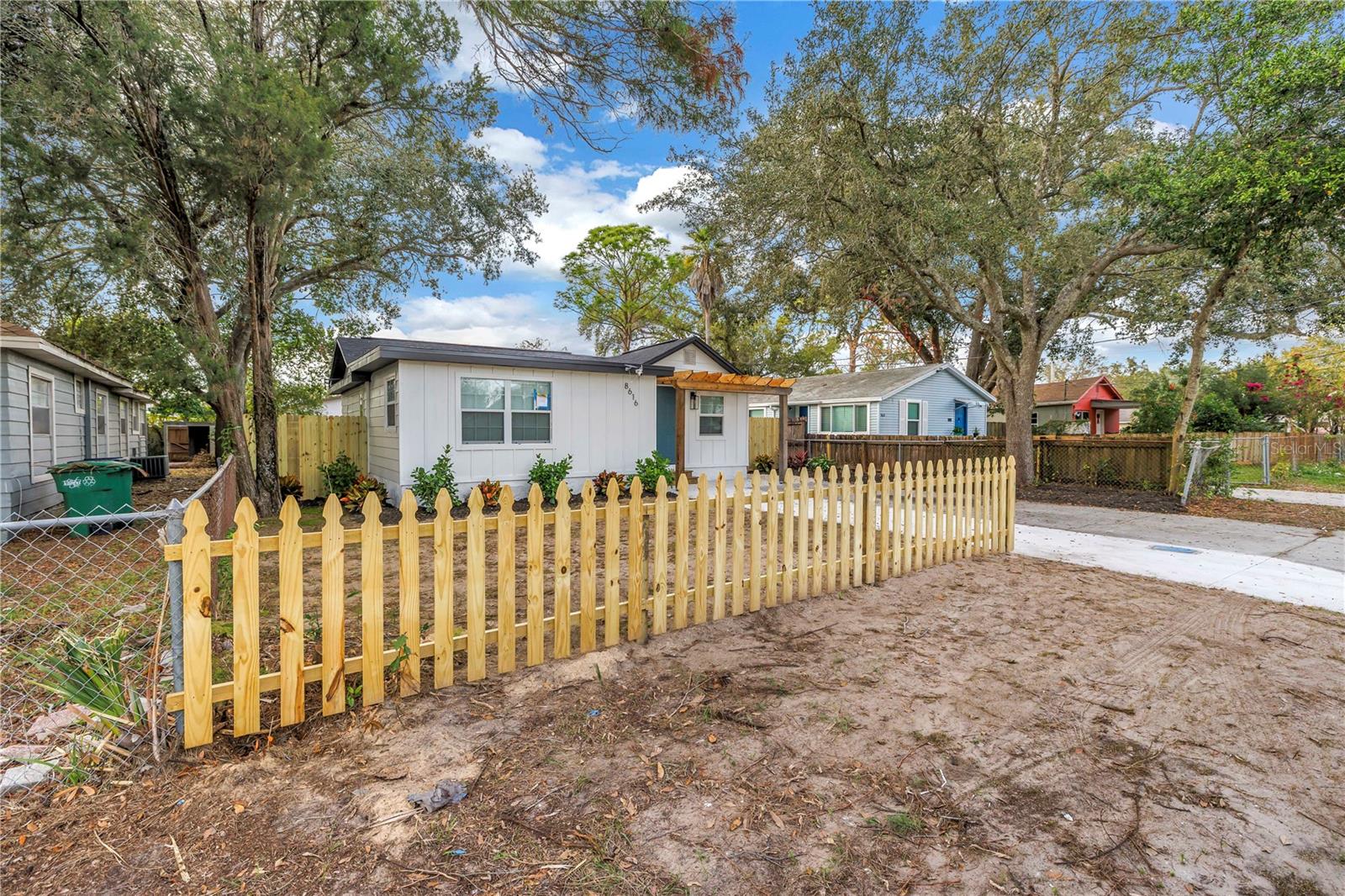 TEMPLE CREST UNIT 1 - Residential