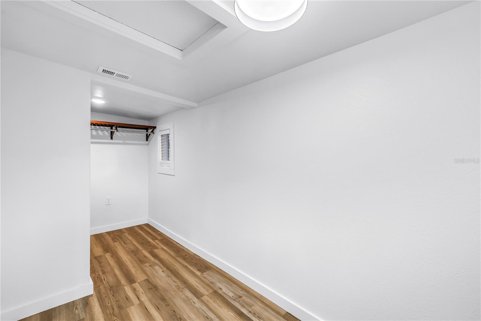 TEMPLE CREST UNIT 1 - Residential