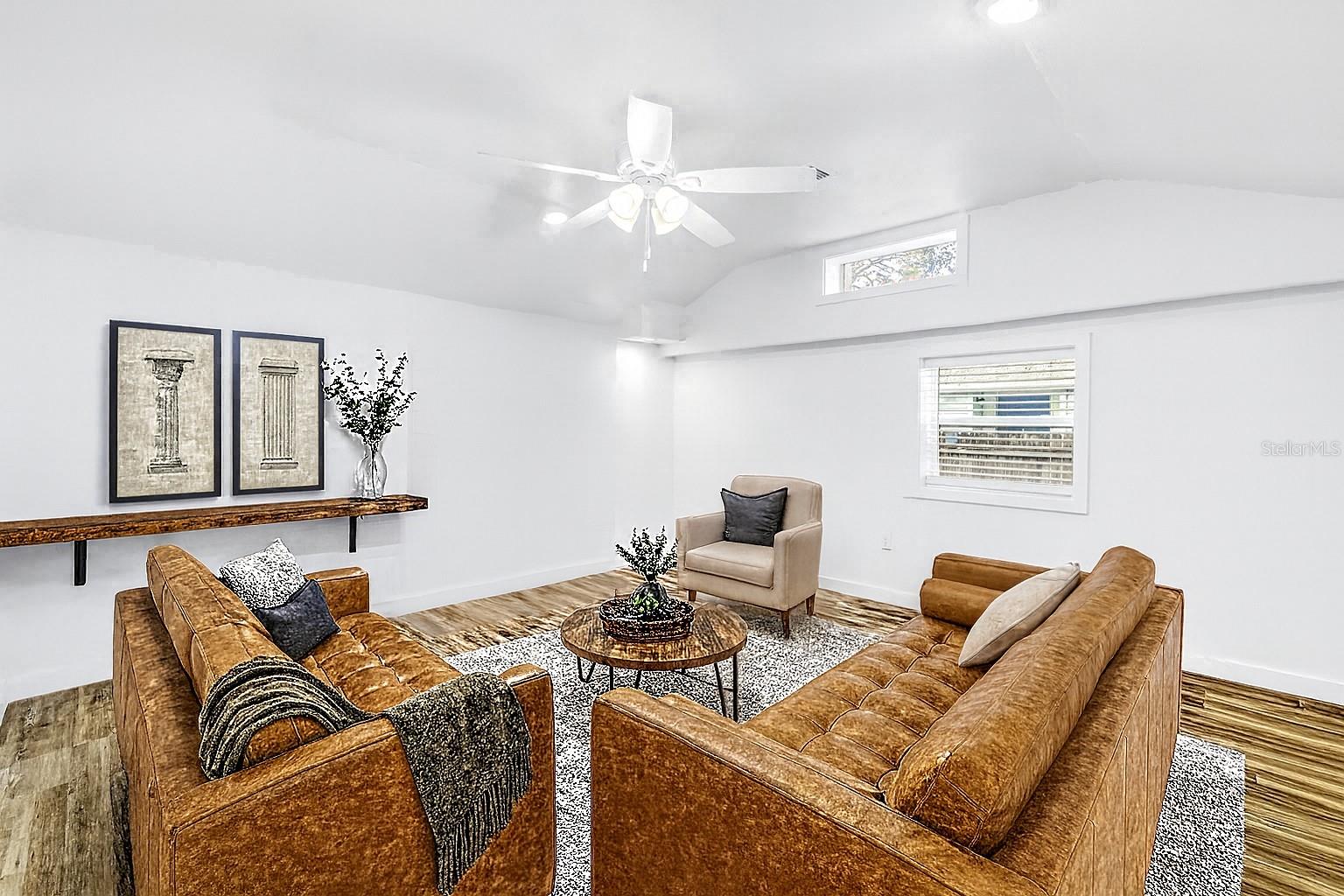 8616 N ORANGEVIEW AVENUE