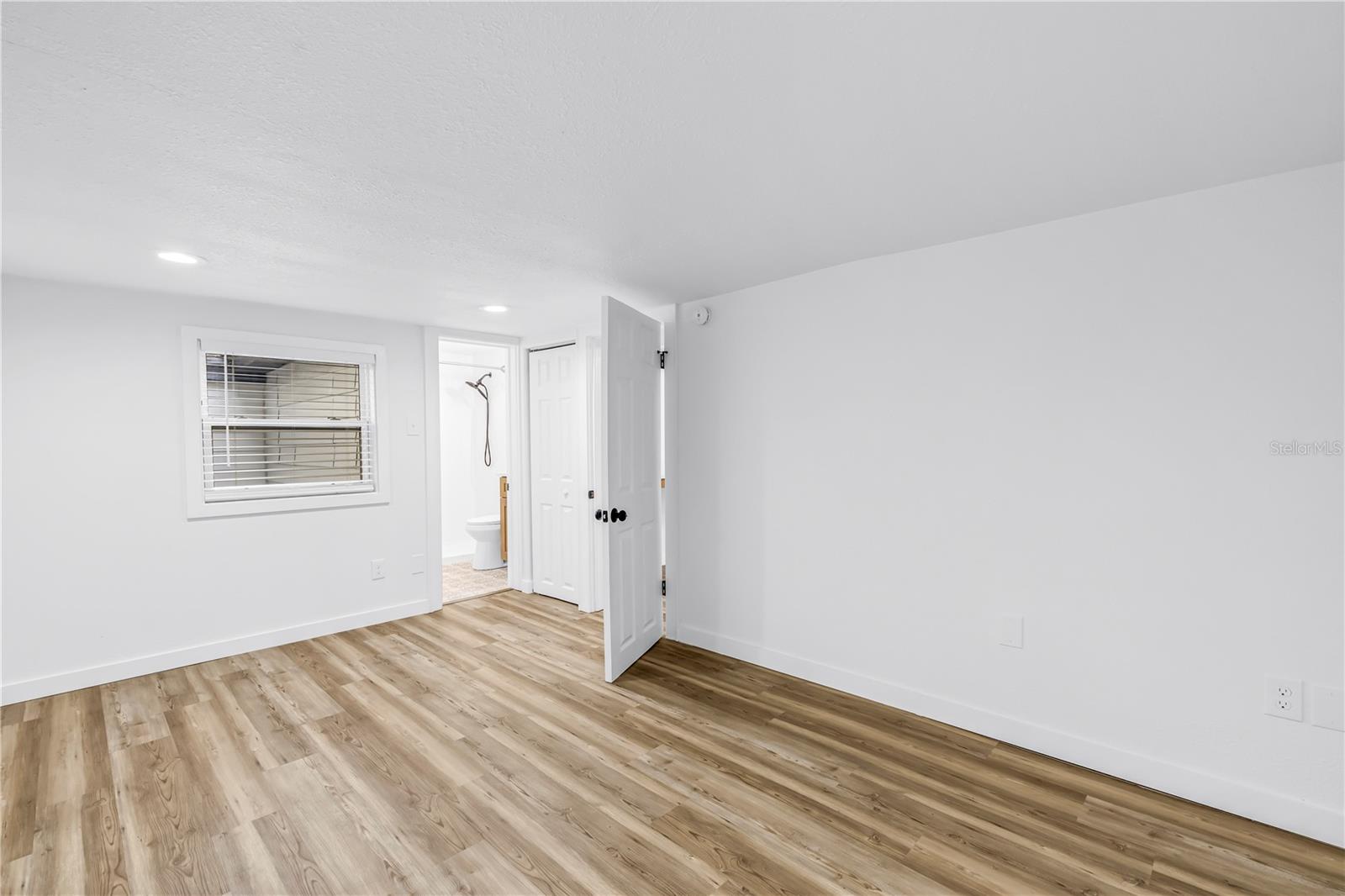 TEMPLE CREST UNIT 1 - Residential