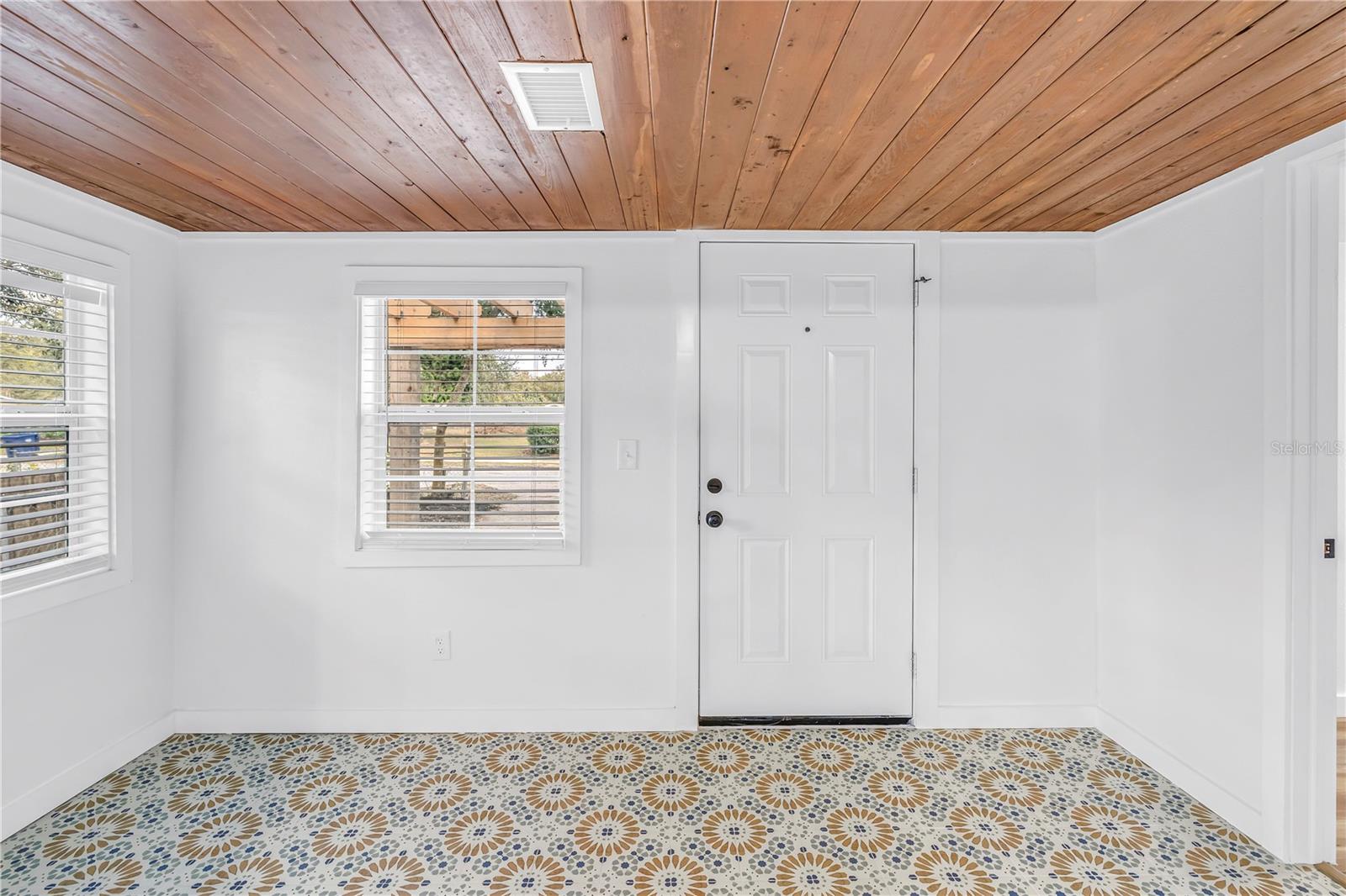 TEMPLE CREST UNIT 1 - Residential