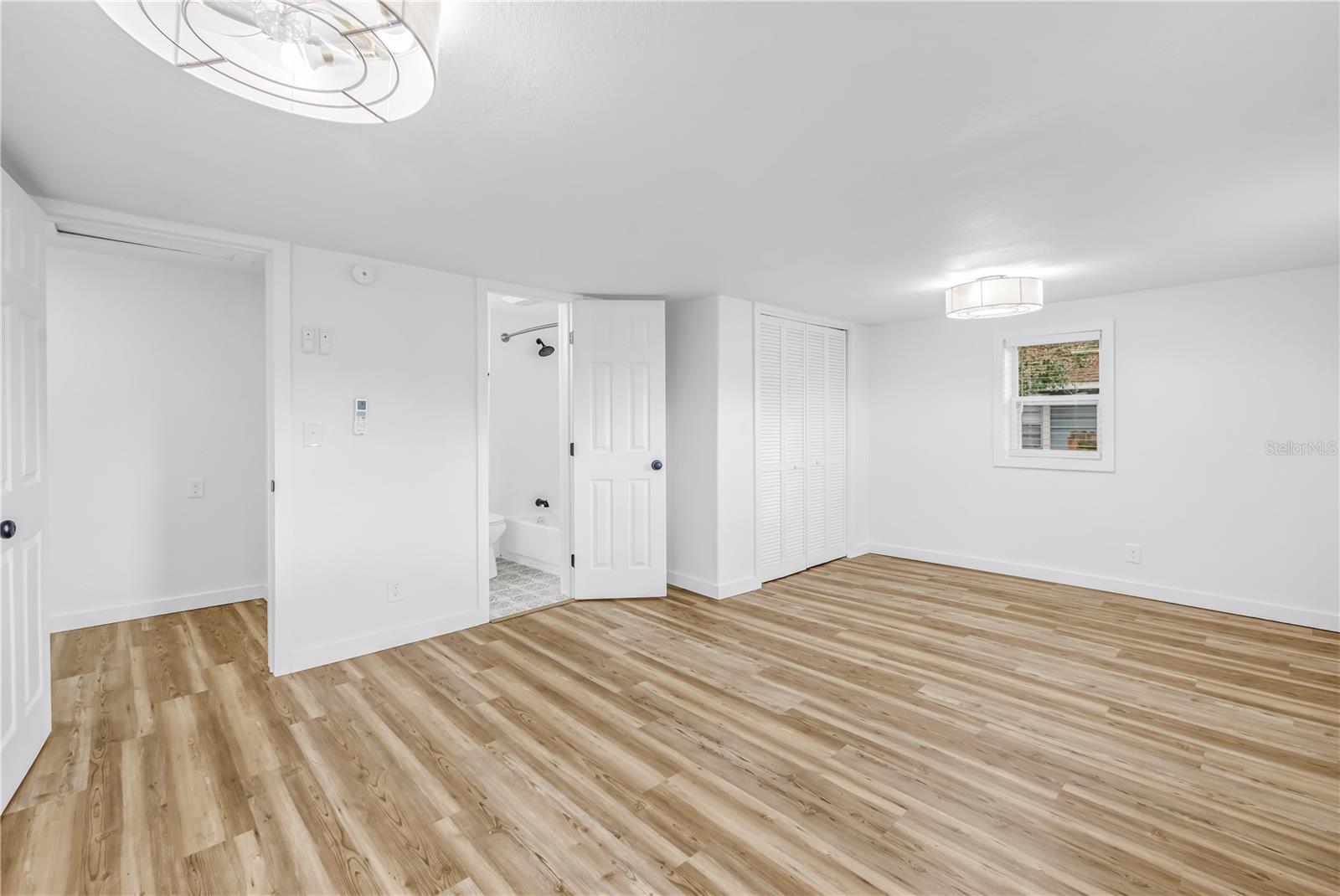 TEMPLE CREST UNIT 1 - Residential