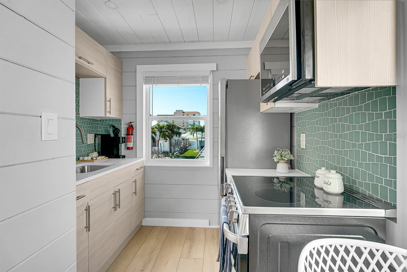 HARBOR SHORES 2ND ADD - Residential Income