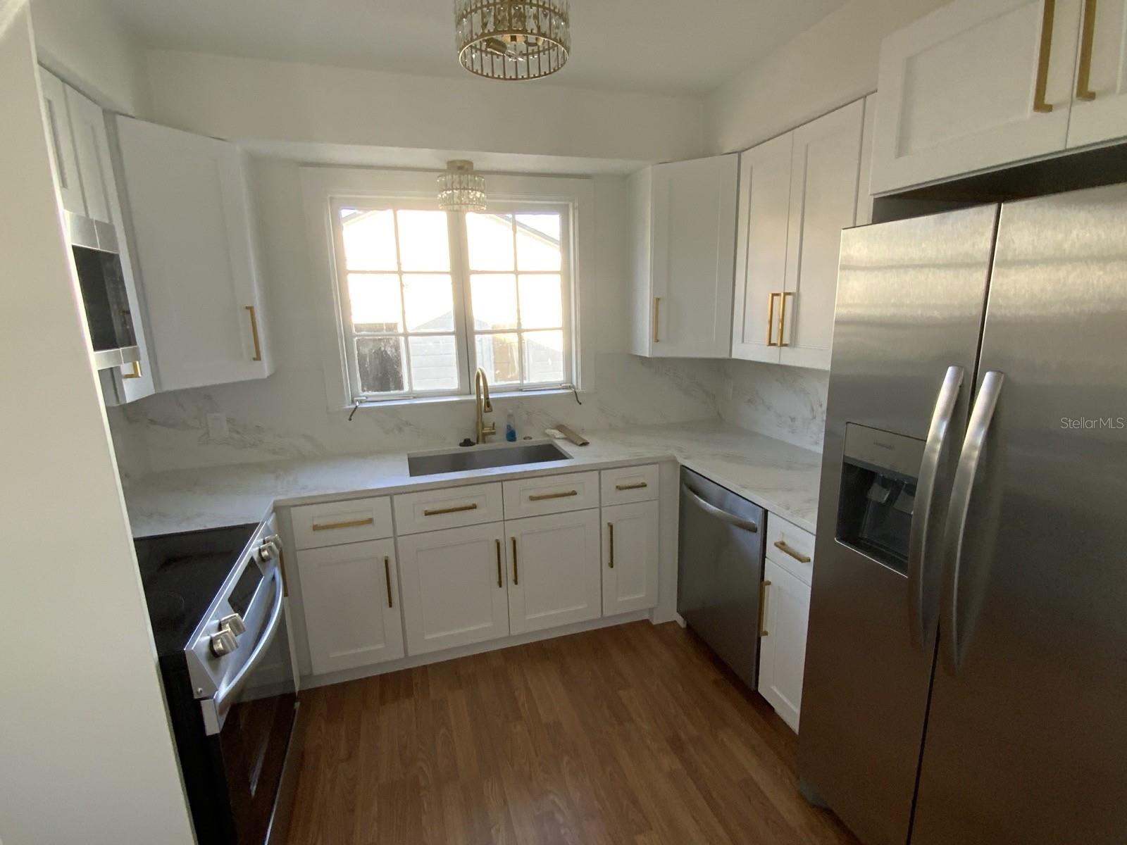 BAILEY HEIGHTS - Residential