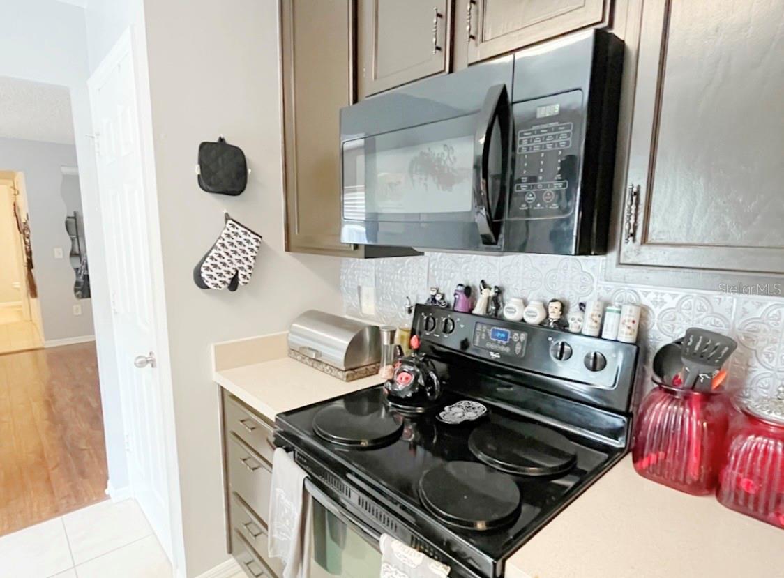 CLUBSIDE AT SABAL POINT A CONDO - Residential