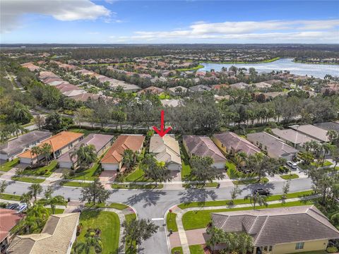 A home in WIMAUMA