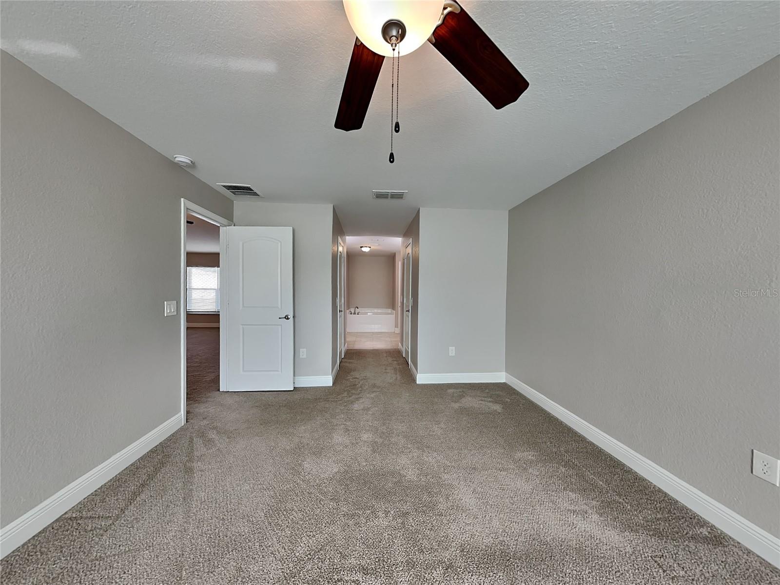 EAGLE CREST - Residential Lease