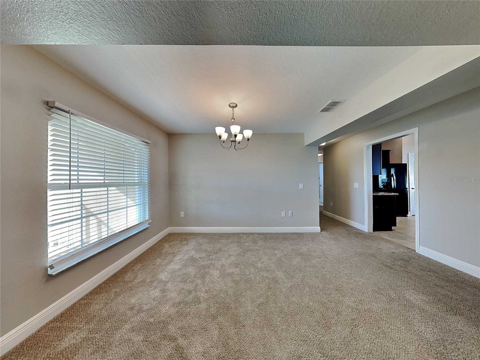 EAGLE CREST - Residential Lease