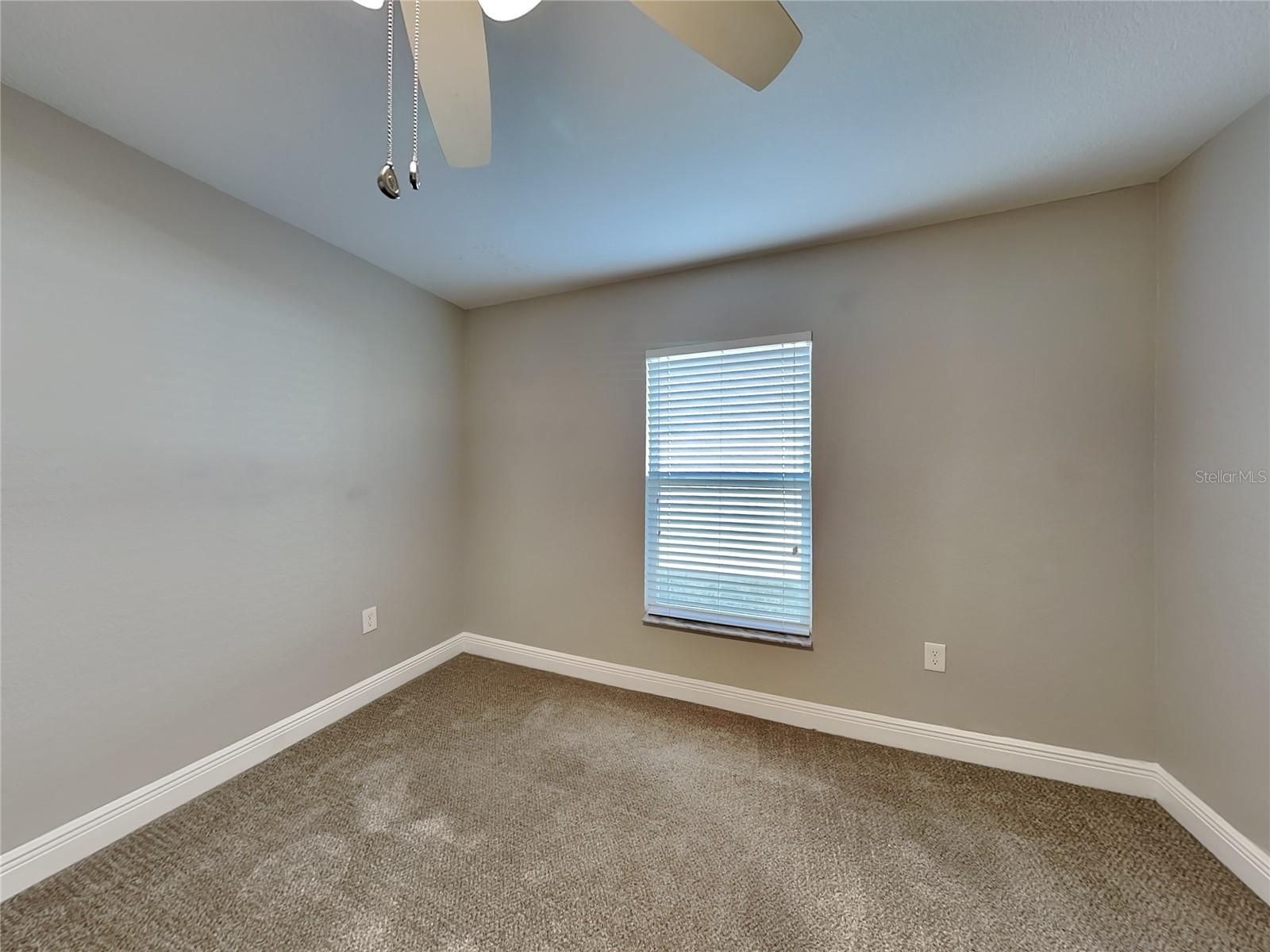 EAGLE CREST - Residential Lease