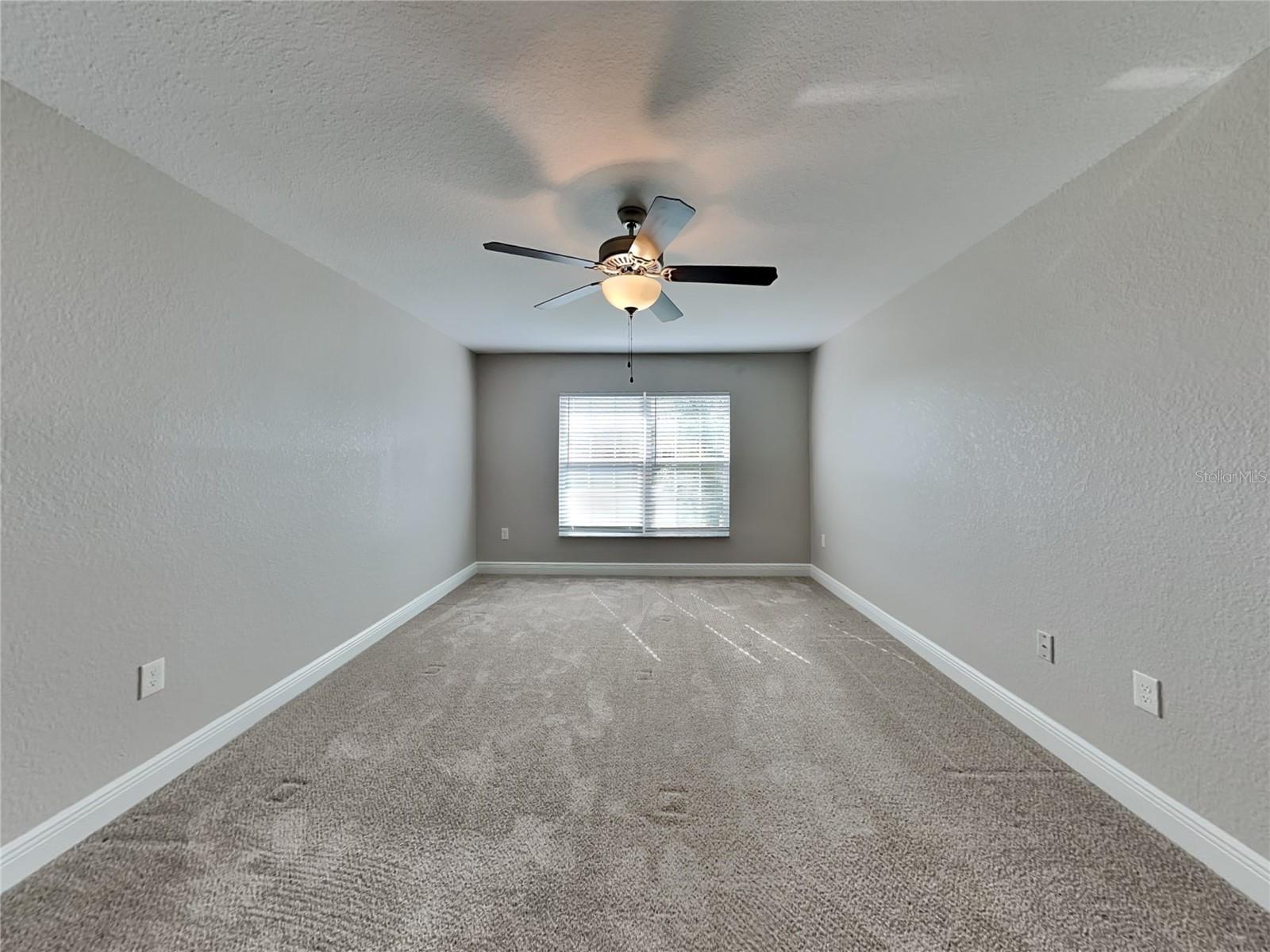 EAGLE CREST - Residential Lease