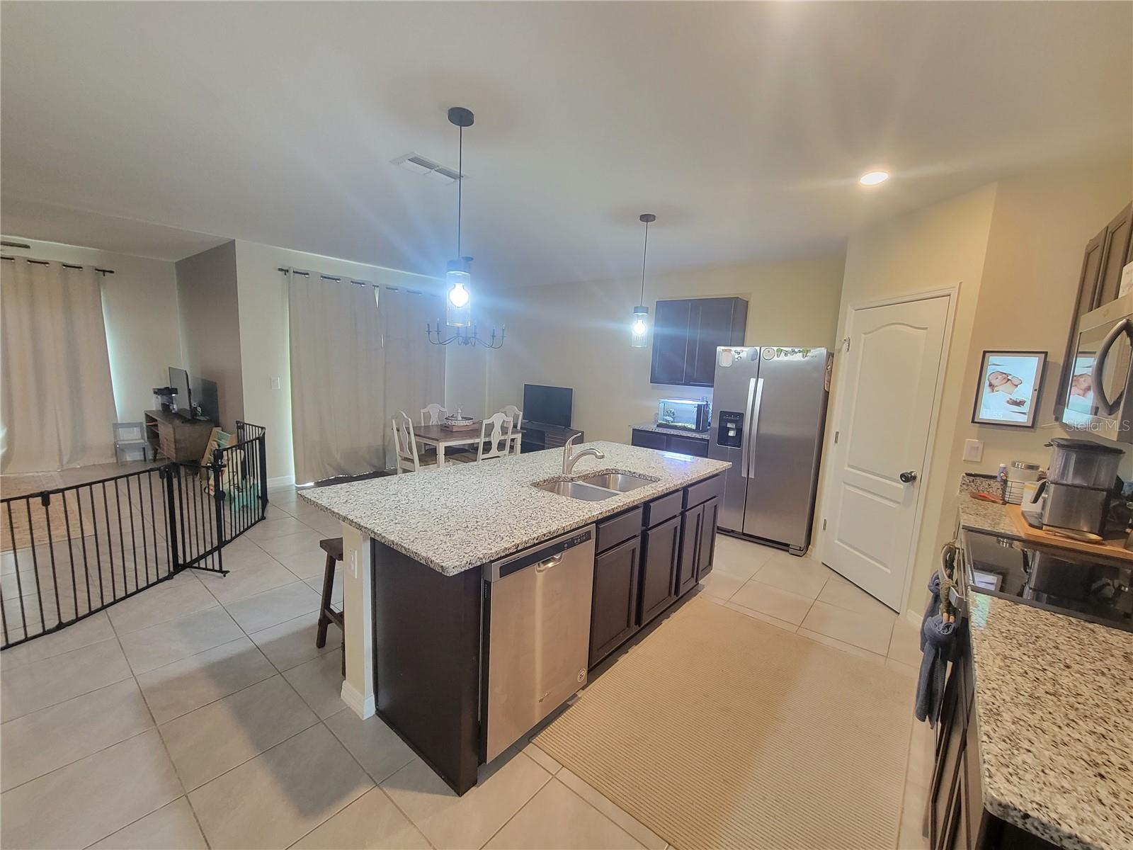5825 ARLINGTON RIVER DRIVE