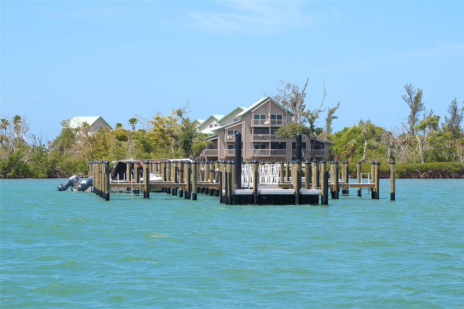 PLACIDA BEACH PH 02 BLDG 04 - Residential