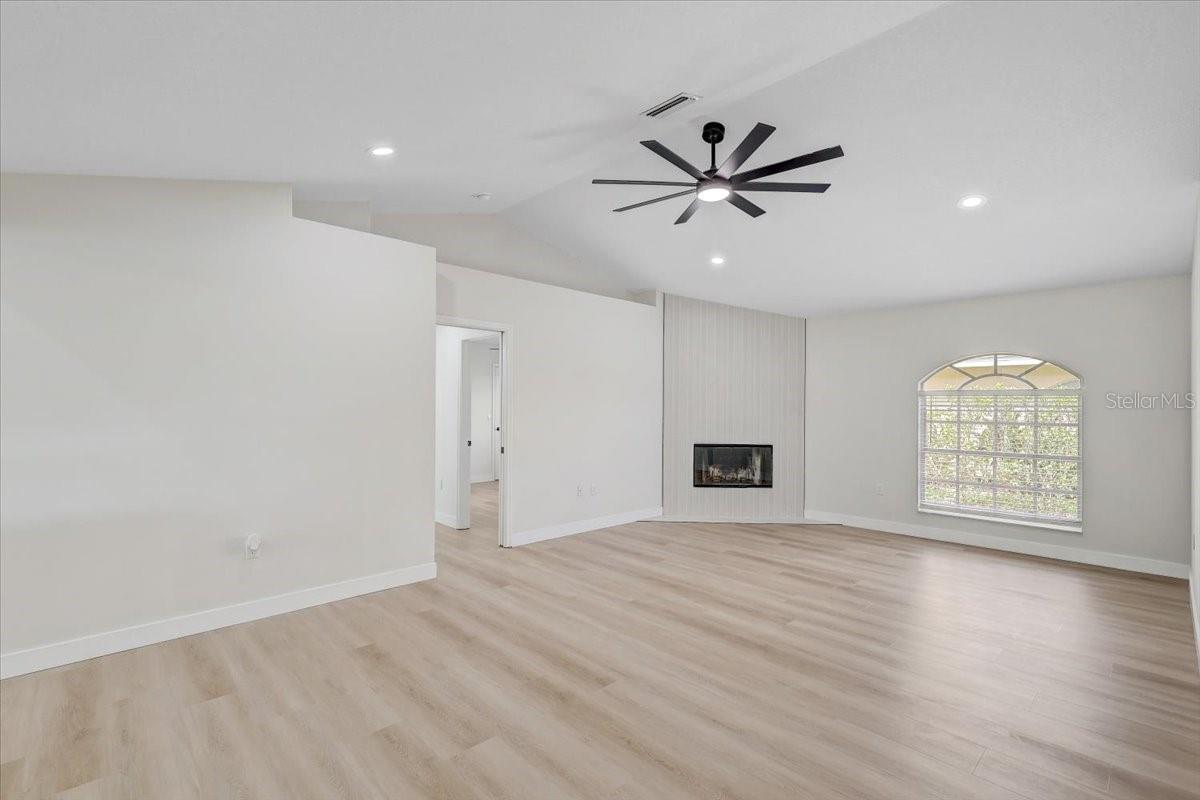 PADDOCKS NORTH - Residential