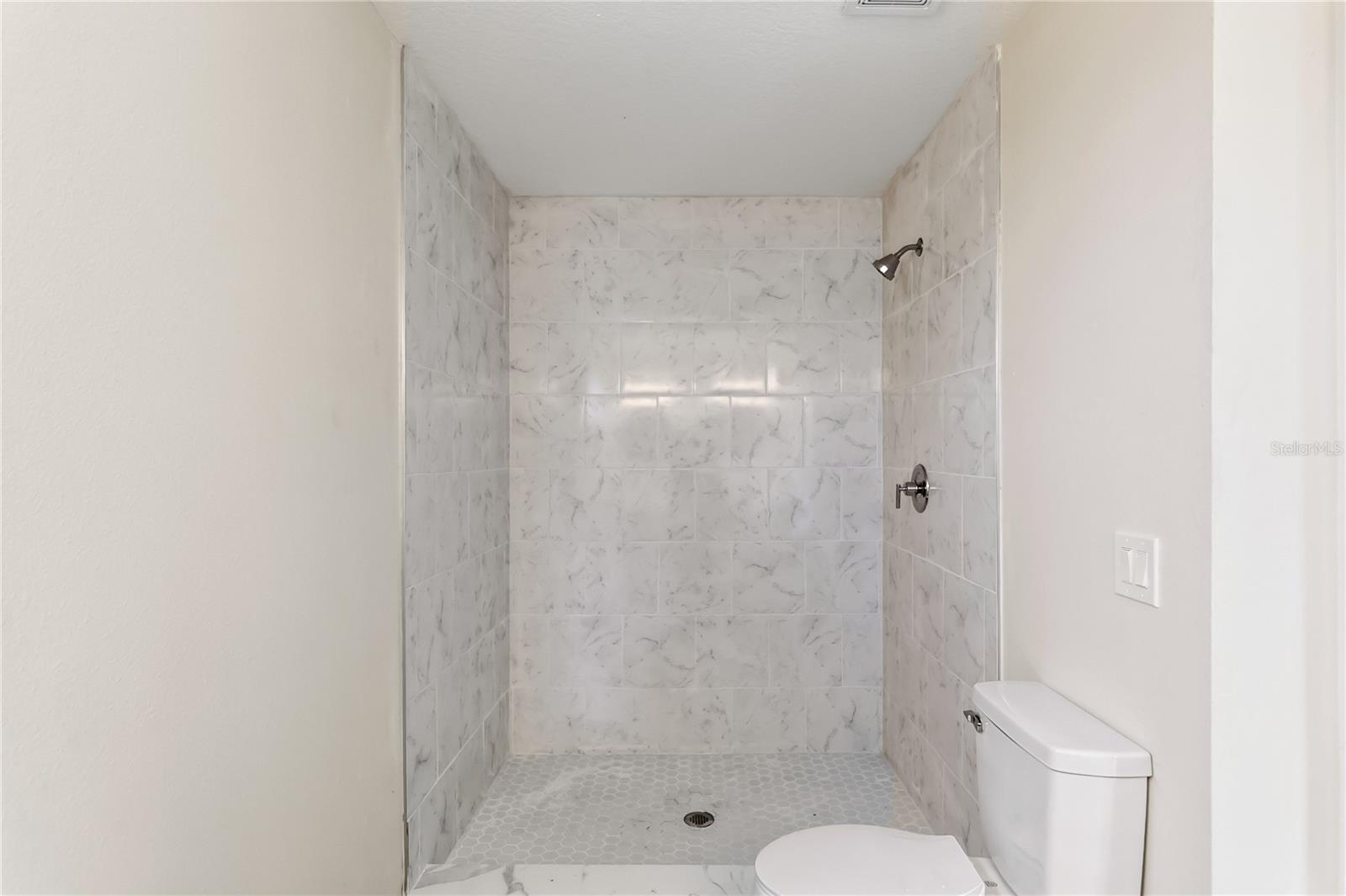 DELTONA LAKES UNIT 04 - Residential