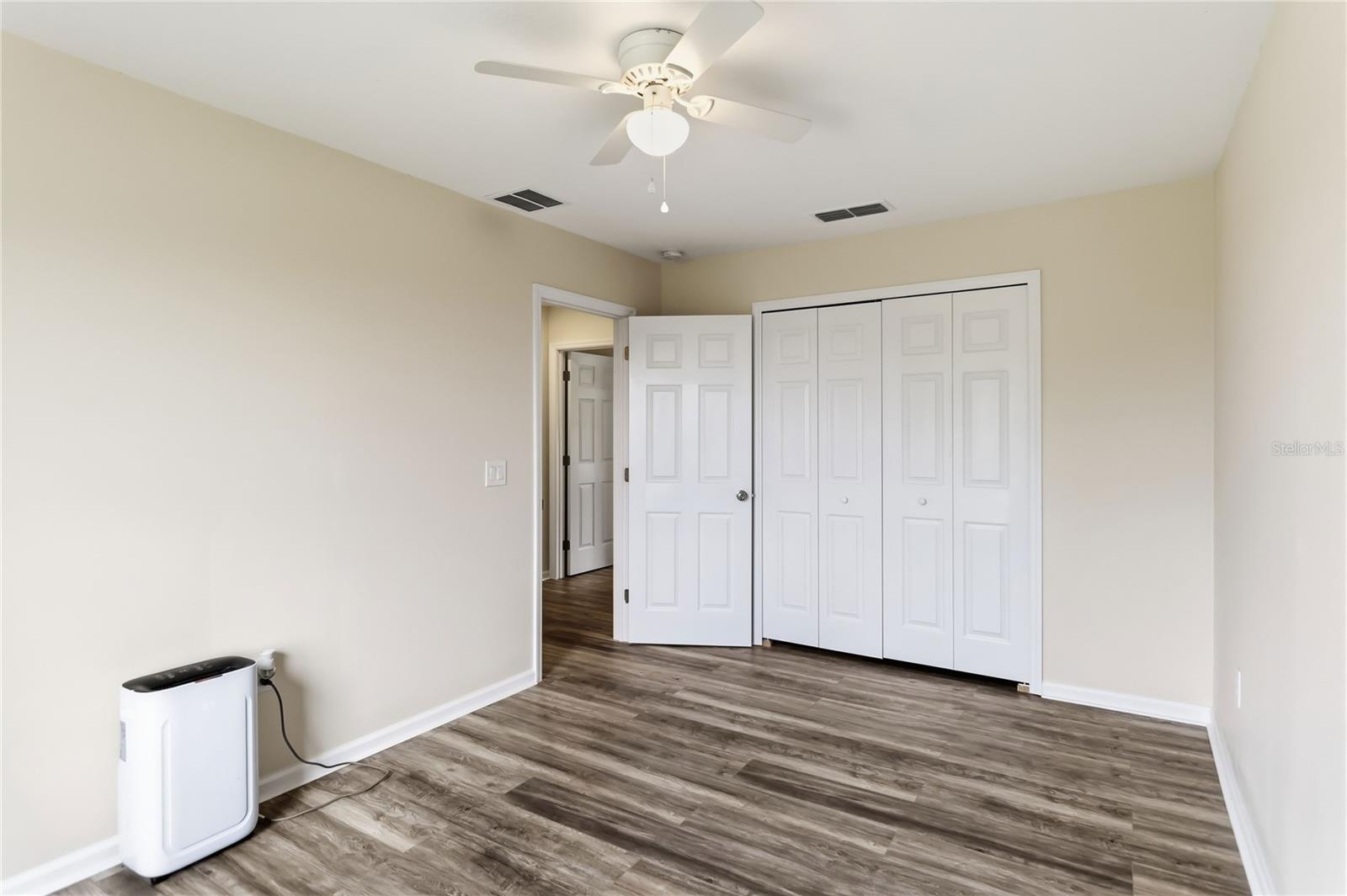 DELTONA LAKES UNIT 04 - Residential