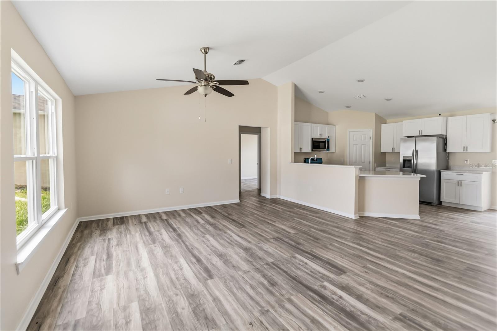 DELTONA LAKES UNIT 04 - Residential