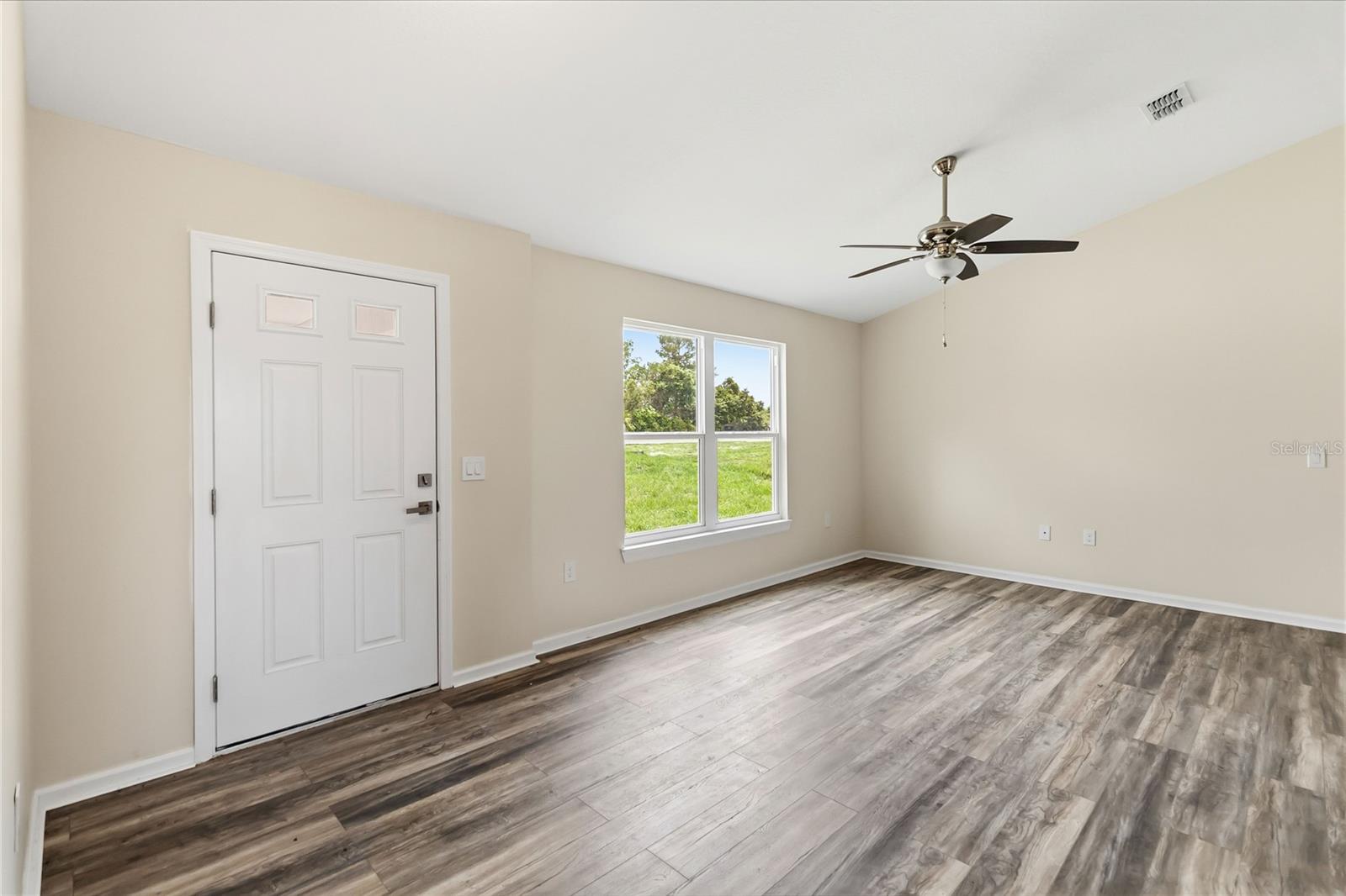 DELTONA LAKES UNIT 04 - Residential