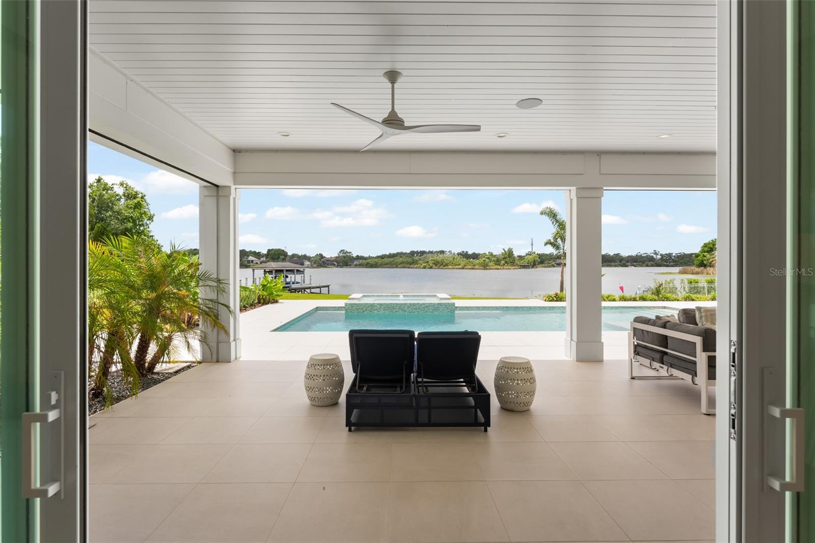 SUNSET LAKES - Residential