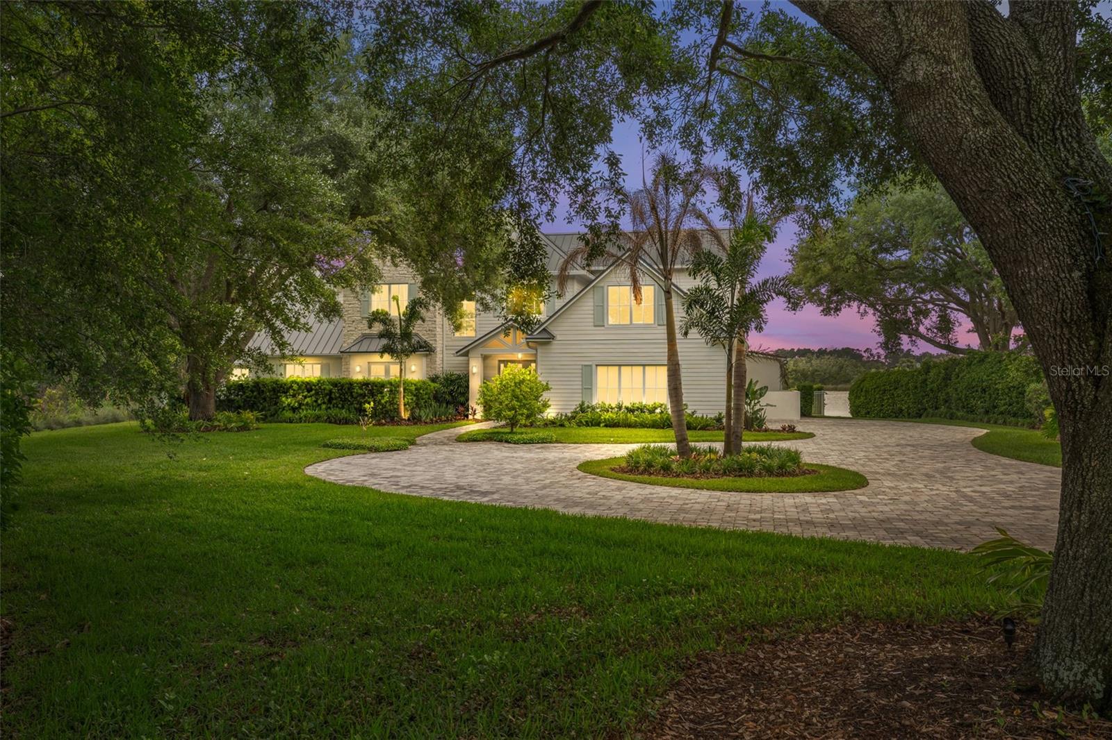 SUNSET LAKES - Residential