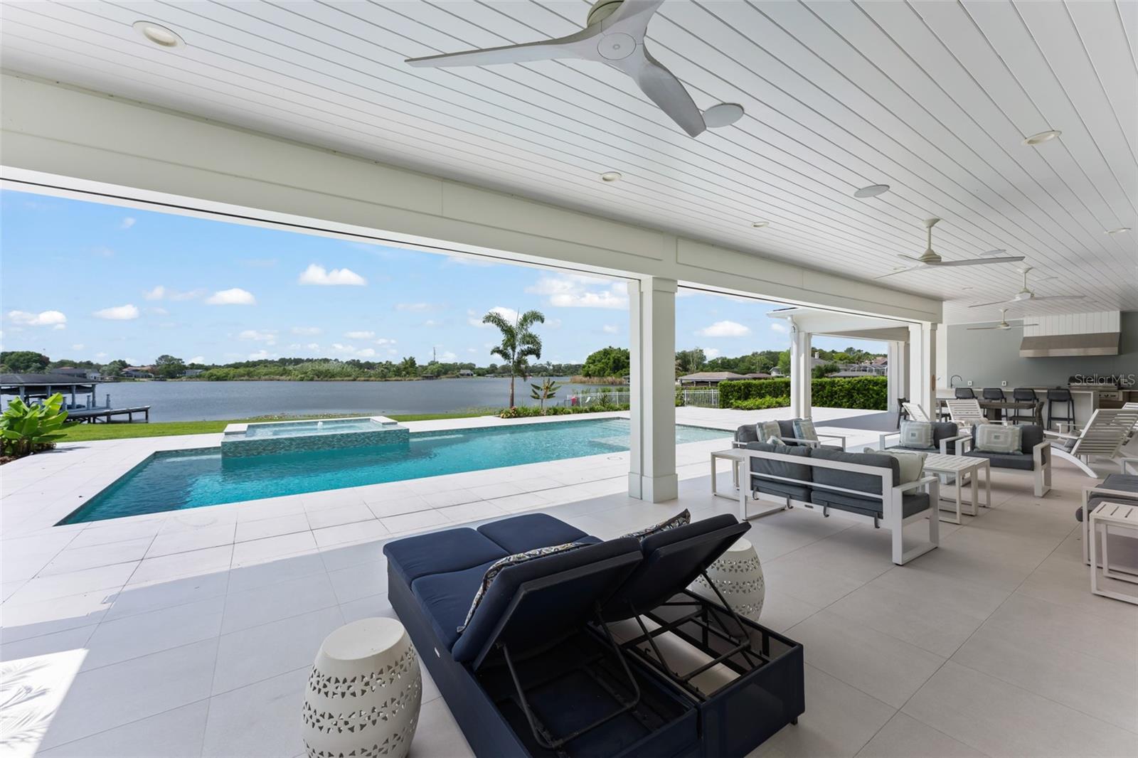 SUNSET LAKES - Residential