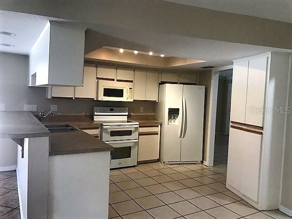 Photo of 6334 Beechnut Drive, Lakeland, FL 33813 (MLS # L4961020)