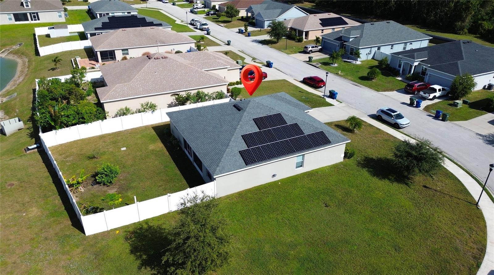 WATERS EDGE AT THE LAKE PB 168 PGS 1-2 - Residential