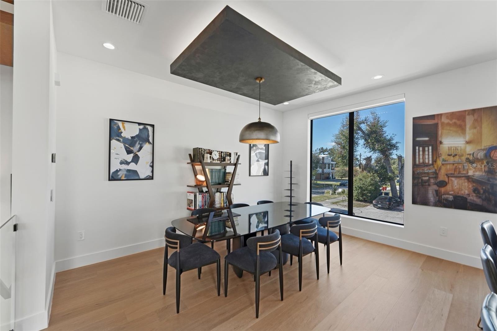 MUNRO AND MC INTOSH'S ADDITION - Residential