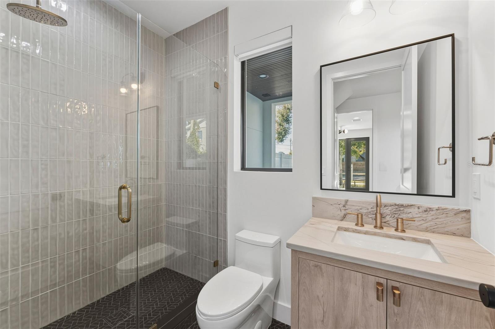 MUNRO AND MC INTOSH'S ADDITION - Residential