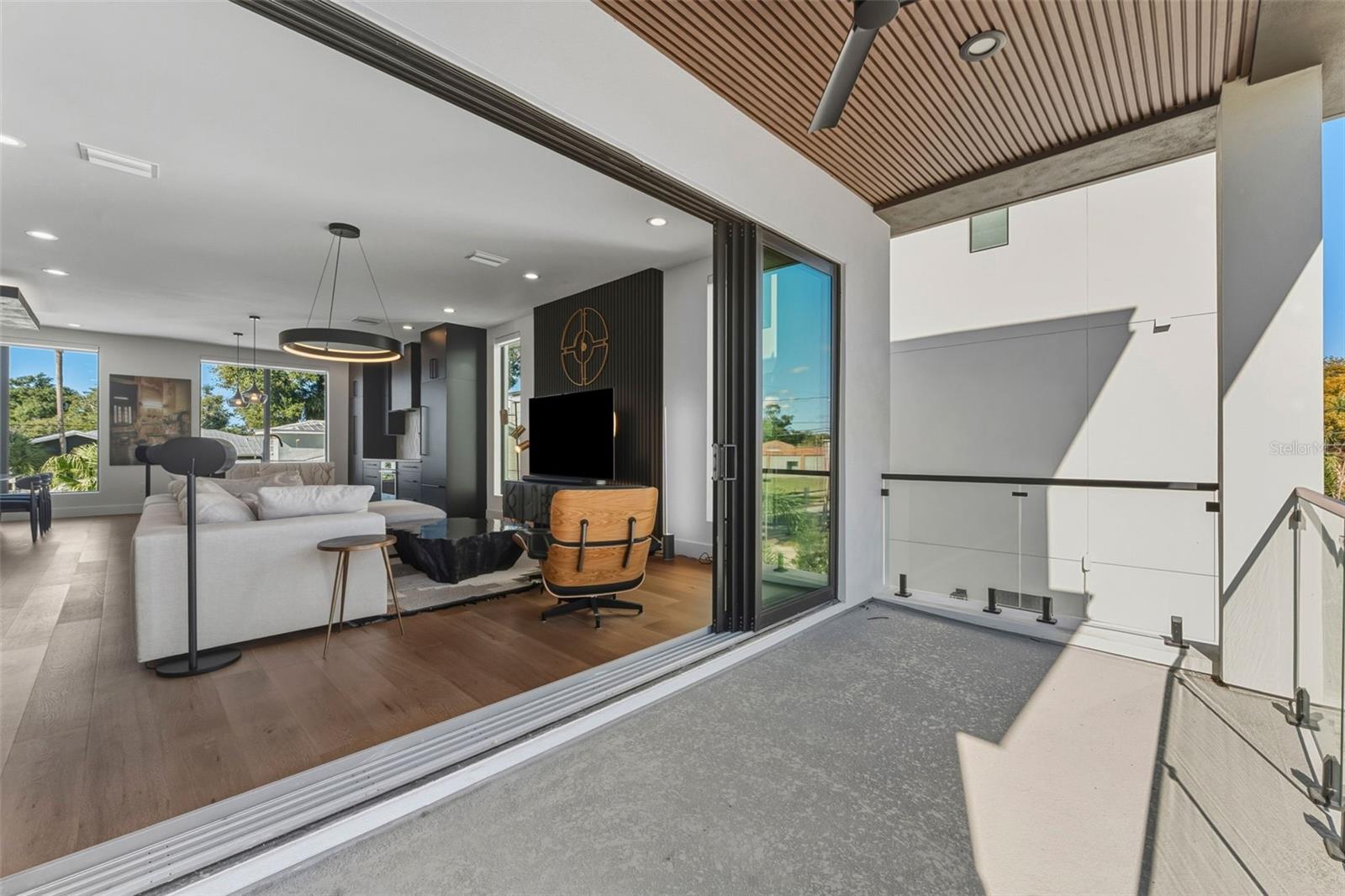 MUNRO AND MC INTOSH'S ADDITION - Residential