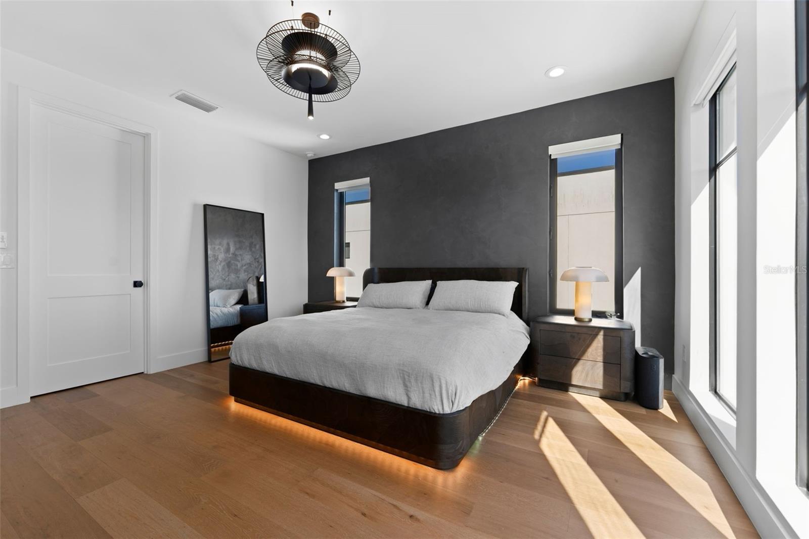 MUNRO AND MC INTOSH'S ADDITION - Residential