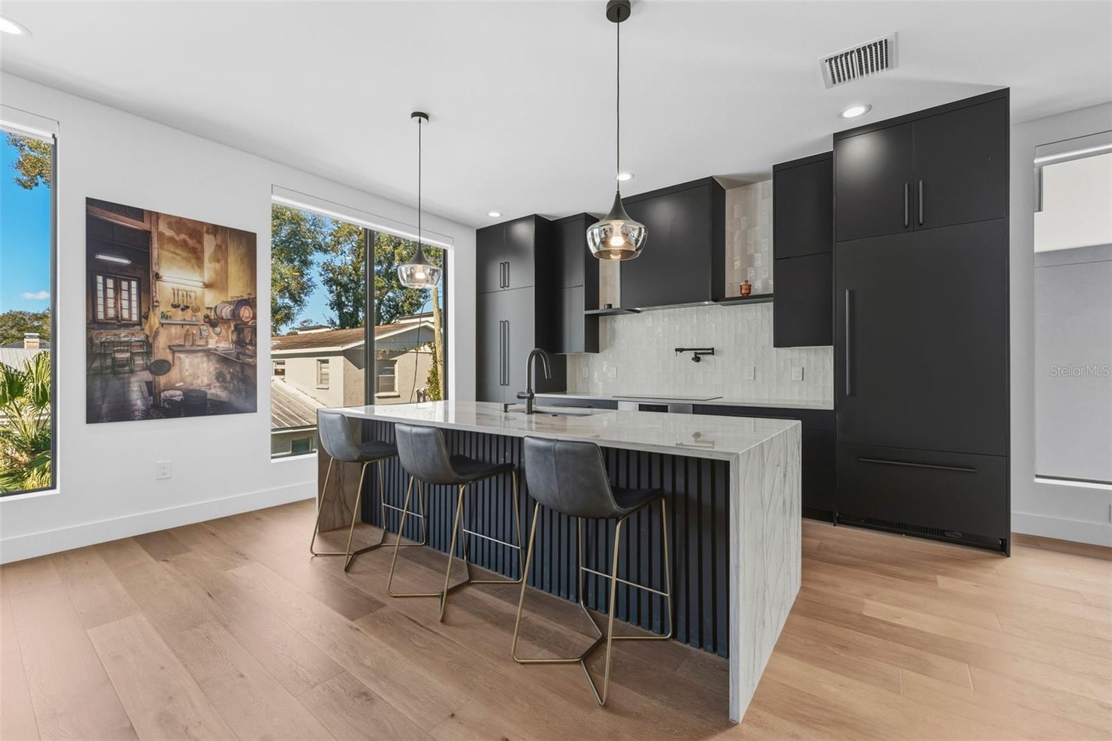 MUNRO AND MC INTOSH'S ADDITION - Residential