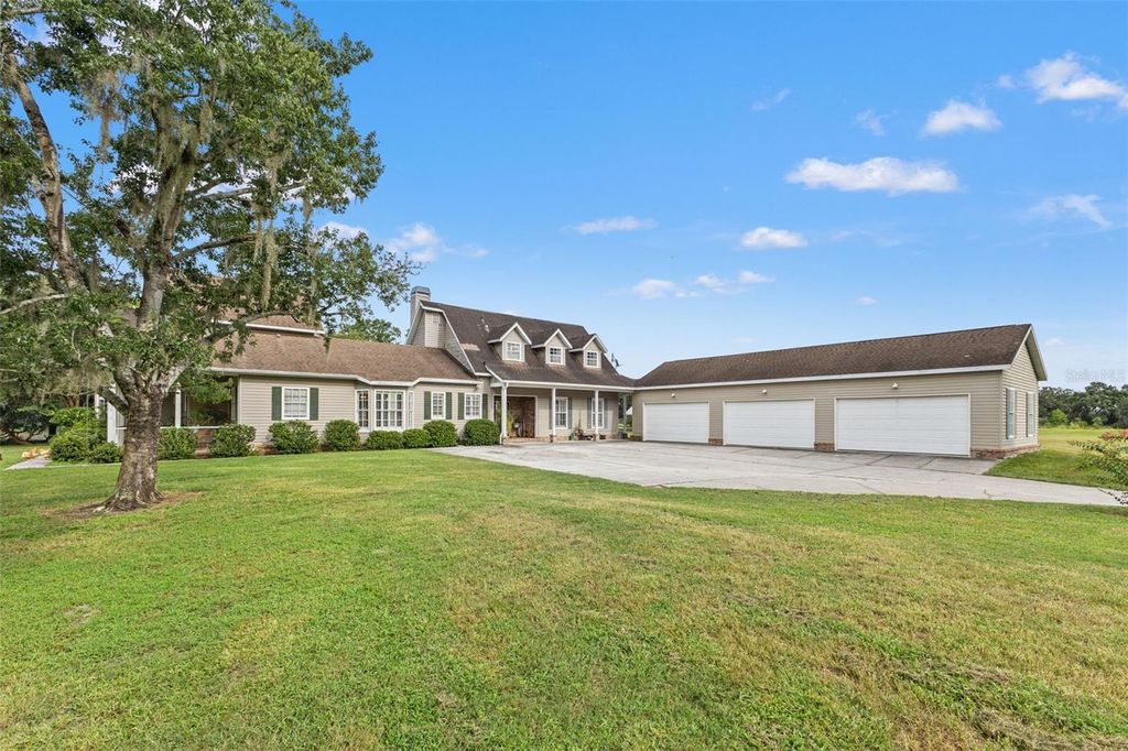 Photo of 22332 Mizell Road, Brooksville, FL 34602 (MLS # W7877516)