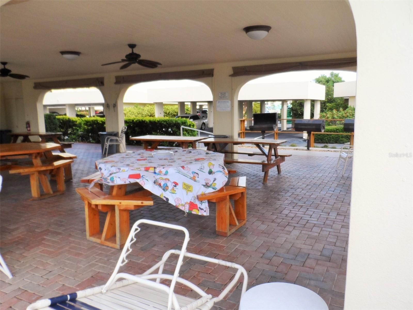 HERITAGE HOUSE THE CONDO - Residential Lease