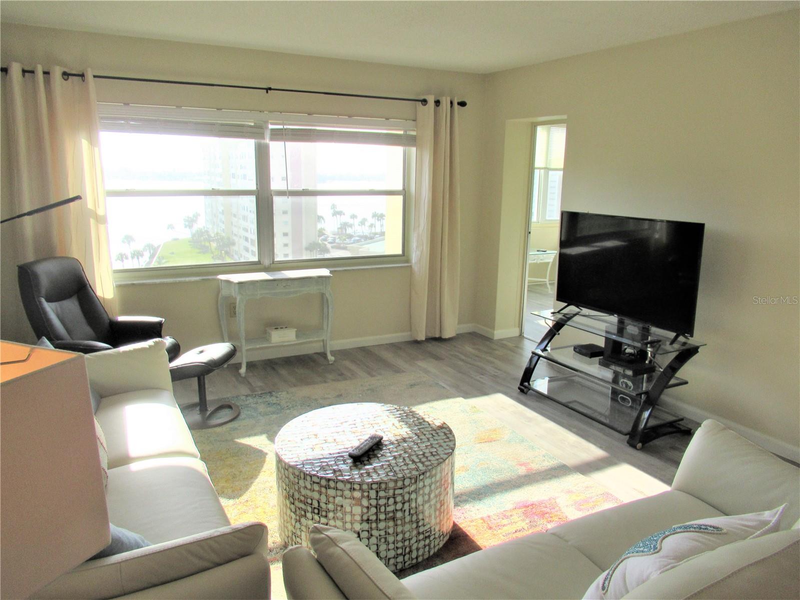 HERITAGE HOUSE THE CONDO - Residential Lease