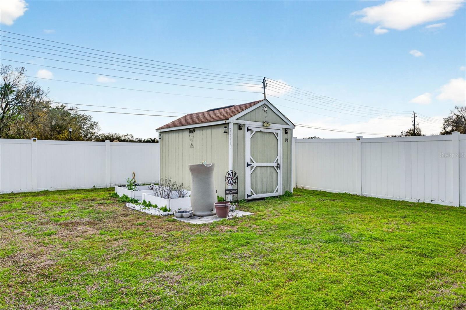 COUNTRY SQUARE - Residential